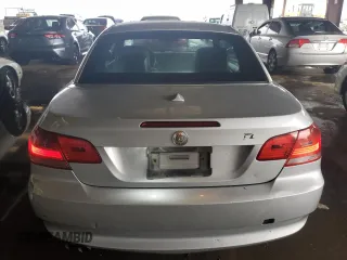 2007 BMW 3 Series 328i с VIN WBAWR335X7P150172, выставлен на аукционе Copart как лот 85607964 с пробегом 114 878 миль миль и Списание • Salvage title. История ставок и продаж доступна на DreamBid. Изображение 6.