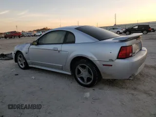 2001 Ford Mustang GT Deluxe with VIN 1FAFP42X01F189552, listed as a Copart auction lot 42989285 with Not provided miles and Salvage title. Bid and sale history available at DreamBid. Image 2.