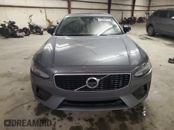 2020 Volvo S90 R-Design with VIN LVYA22MT6LP171824, listed as a Copart auction lot 77509913 with 42,776 mi miles. Bid and sale history available at carsss.com. Image 5.
