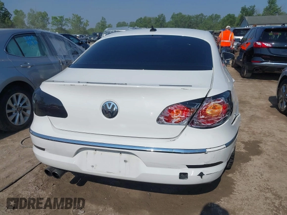 2012 Volkswagen CC Sport with VIN WVWMP7AN7CE504553, listed as a IAAI auction lot 42469902 with 141,634 mi miles and . Bid and sale history available at DreamBid. Image 16.