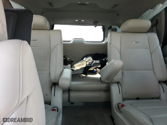 2021 Cadillac Escalade Premium Luxury Platinum with VIN 1GYS4DKL8MR217707, listed as a Copart auction lot 71491894 with 30,091 mi miles and Salvage Title. Bid and sale history available at carsss.com. Image 10.