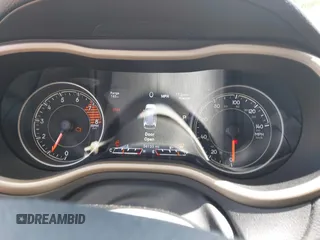 2018 Jeep Cherokee Limited with VIN 1C4PJMDX0JD514581, listed as a IAAI auction lot 42302202 with 34,133 mi miles and . Bid and sale history available at DreamBid. Image 7.
