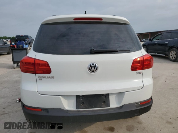 2017 Volkswagen Tiguan S z VIN WVGAV7AX3HK015484, wystawiony jako Copart lot #54958235 z przebiegiem 56 100 mil mil oraz Szkoda całkowita • Salvage title. Historia ofert i sprzedaży dostępna na DreamBid. Obrazek 6.