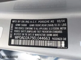 2014 Porsche Panamera S E-Hybrid with VIN WP0AD2A75EL044663, listed as a IAAI auction lot 41818381 with 44,194 mi miles. Bid and sale history available at carsss.com. Image 9.