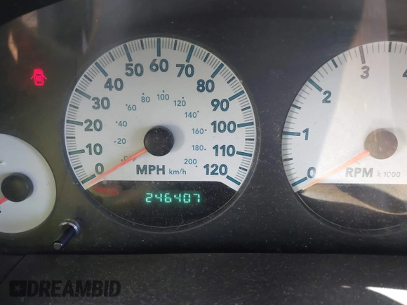 2005 Dodge Caravan SXT with VIN 1D8GP45R65B280660, listed as a IAAI auction lot 42169027 with 246,407 mi miles and . Bid and sale history available at carsss.com. Image 7.
