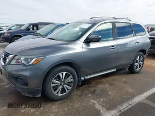 2018 Nissan Pathfinder SL with VIN 5N1DR2MN6JC606813, listed as a IAAI auction lot 41684732 with 101,953 mi miles. Bid and sale history available at carsss.com. Image 15.