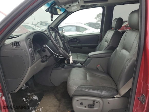 2002 Chevrolet TrailBlazer LS with VIN 1GNDT13S322351074, listed as a Copart auction lot 88994485 with 124,593 mi miles and Salvage Title. Bid and sale history available at carsss.com. Image 7.