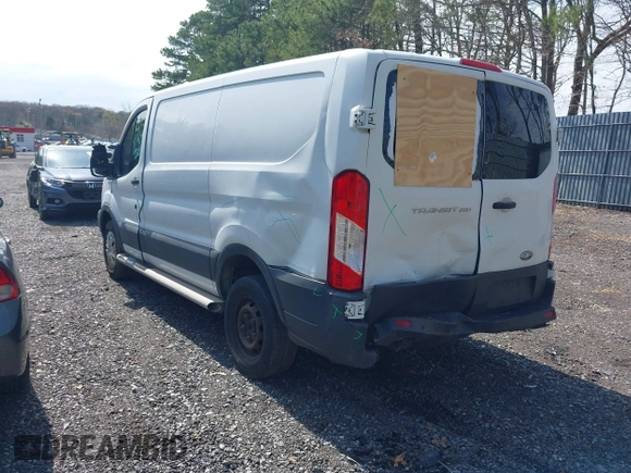 2015 Ford Transit Cargo with VIN 1FTNR1ZM9FKA56829, listed as a IAAI auction lot 42016014 with 261,768 mi miles. Bid and sale history available at carsss.com. Image 3.