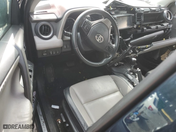 2017 Toyota RAV4 Limited with VIN 2T3DFREV9HW568683, listed as a Copart auction lot 48050685 with 0 mi miles and Salvage Title. Bid and sale history available at carsss.com. Image 8.