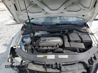 2014 Volkswagen CC R-Line with VIN WVWBP7AN4EE525757, listed as a Copart auction lot 55293795 with 124,890 mi miles and Salvage title. Bid and sale history available at DreamBid. Image 11.