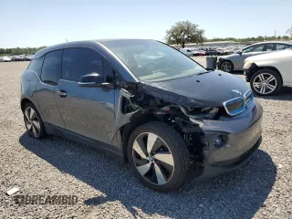 2017 BMW i3 with VIN WBY1Z8C5XHV551520, listed as a Copart auction lot 53878525 with 122,649 mi miles and Salvage Title. Bid and sale history available at carsss.com. Image 4.