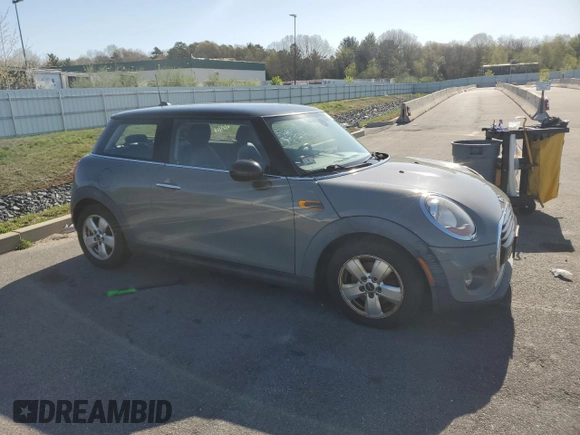 2018 MINI Hardtop Cooper with VIN WMWXP5C54J2G61440, listed as a Copart auction lot 54692875 with 63,703 mi miles and Clean title. Bid and sale history available at DreamBid. Image 4.