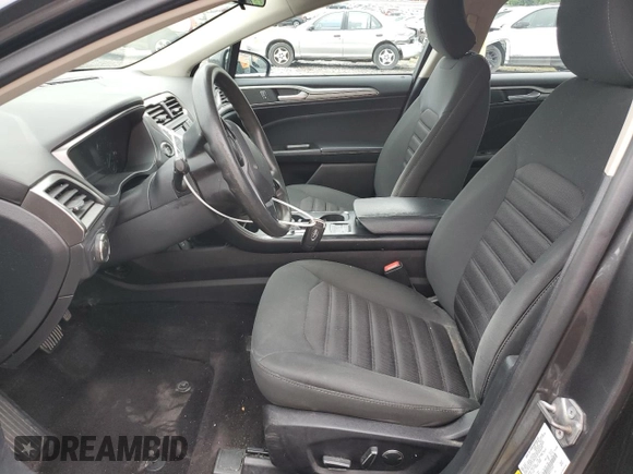 2017 Ford Fusion SE with VIN 3FA6P0H77HR227453, listed as a Copart auction lot 63395685 with 83,355 mi miles and Salvage title. Bid and sale history available at DreamBid. Image 7.