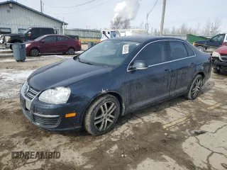 2006 Volkswagen Jetta 2.5L with VIN 3VWSF71K06M753255, listed as a Copart auction lot 45654035 with 141,806 mi miles and Salvage title. Bid and sale history available at DreamBid. Image 1.