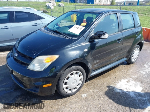 2006 Scion xA with VIN JTKKT624760153415, listed as a IAAI auction lot 41962173 with 118,070 mi miles. Bid and sale history available at carsss.com. Image 18.