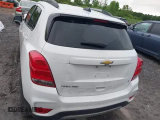 2020 Chevrolet Trax LT with VIN 3GNCJPSB1LL262562, listed as a IAAI auction lot 42547699 with 115,158 mi miles and . Bid and sale history available at DreamBid. Image 17.