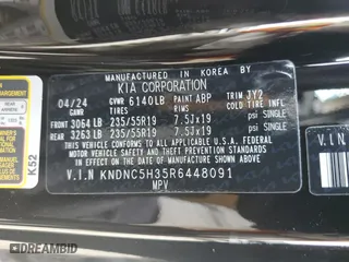 2024 Kia Carnival EX with VIN KNDNC5H35R6448091, listed as a Copart auction lot 73502454 with 111 mi miles and Salvage Title. Bid and sale history available at carsss.com. Image 13.