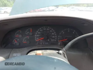 1997 Ford F-150 с VIN 1FTDX1767VKB25120, выставлен на аукционе IAAI как лот 42471027 с пробегом 155 877 миль миль и . История ставок и продаж доступна на DreamBid. Изображение 7.