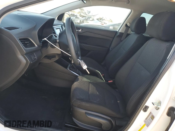 2018 Hyundai Accent SEL with VIN 3KPC24A30JE032852, listed as a Copart auction lot 82771884 with 65,748 mi miles and Salvage Title. Bid and sale history available at carsss.com. Image 7.