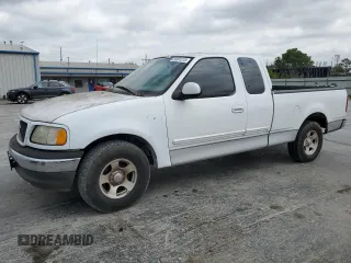 2002 Ford F-150 XL z VIN 1FTRX17W42NC08021, wystawiony jako Copart lot #54981215 z przebiegiem 109 078 mil mil oraz Czysty tytuł • Clean title. Historia ofert i sprzedaży dostępna na DreamBid. Obrazek 1.