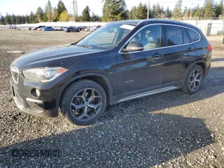 2018 BMW X1 xDrive28i with VIN WBXHT3C32J5K29918, listed as a Copart auction lot 52741805 with 46,339 mi miles and Salvage Title. Bid and sale history available at carsss.com. Image 1.