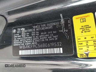 2011 BMW 3 Series 335i xDrive z VIN WBAKF9C56BE619532, wystawiony jako IAAI lot #42318577 z przebiegiem 90 922 mil mil oraz . Historia ofert i sprzedaży dostępna na DreamBid. Obrazek 9.