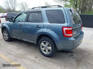 2010 Ford Escape XLT with VIN 1FMCU0D76AKC95776, listed as a IAAI auction lot 42037801 with 176,706 mi miles. Bid and sale history available at carsss.com. Image 3.