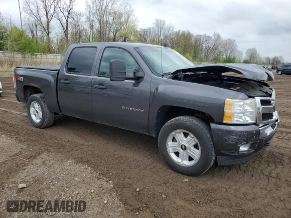 2011 Chevrolet Silverado 1500 LT with VIN 3GCPKSE33BG283936, listed as a Copart auction lot 55745525 with 282,464 mi miles and Clean Title. Bid and sale history available at DreamBid. Image 4.