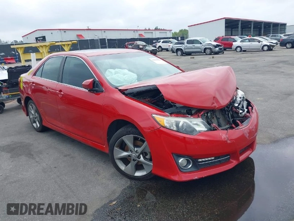 2012 Toyota Camry SE with VIN 4T1BK1FK9CU514729, listed as a IAAI auction lot 41899624 with 153,460 mi miles. Bid and sale history available at carsss.com. Image 1.