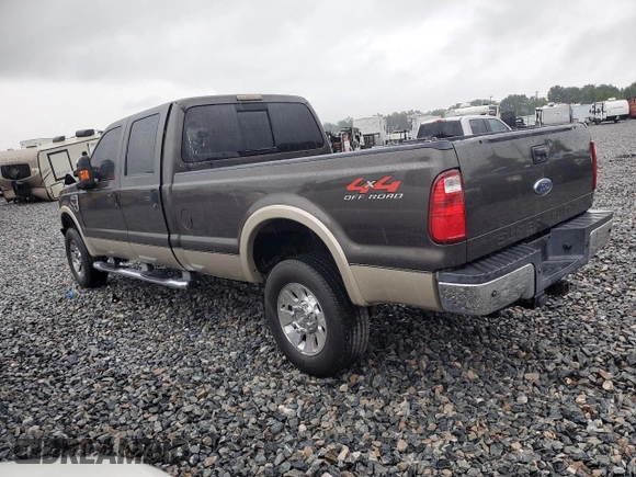 2008 Ford F-350 XL z VIN 1FTWW31R28EA31935, wystawiony jako Copart lot #56000565 z przebiegiem 336 810 mil mil oraz Szkoda całkowita • Salvage title. Historia ofert i sprzedaży dostępna na DreamBid. Obrazek 2.