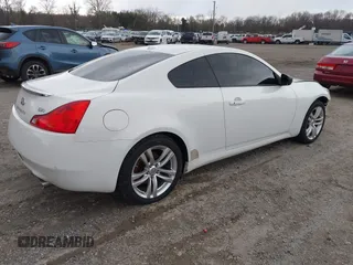 2010 Infiniti G37 x with VIN JN1CV6EL2AM150614, listed as a IAAI auction lot 41853853 with 208,852 mi miles. Bid and sale history available at carsss.com. Image 4.