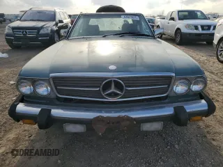 1984 Mercedes-Benz 380 with VIN WDBBA45AXEA010159, listed as a Copart auction lot 43923635 with 139,999 mi miles and Clean Title. Bid and sale history available at carsss.com. Image 5.