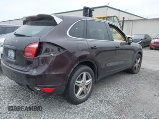 2014 Porsche Cayenne с VIN WP1AA2A23ELA96398, выставлен на аукционе IAAI как лот 42374715 с пробегом 76 734 миль миль и . История ставок и продаж доступна на DreamBid. Изображение 4.