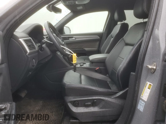 2021 Volkswagen Atlas SE with VIN 1V2HE2CA7MC212949, listed as a Copart auction lot 81827654 with 50,834 mi miles and Salvage title. Bid and sale history available at DreamBid. Image 7.