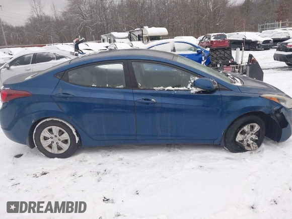 2016 Hyundai Elantra SE с VIN KMHDH4AE3GU525614, выставлен на аукционе IAAI как лот 41252961 с пробегом 55 957 миль миль и . История ставок и продаж доступна на DreamBid. Изображение 12.