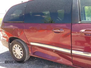 1999 Ford Windstar SE с VIN 2FMZA5247XBC00153, выставлен на аукционе IAAI как лот 42212740 с пробегом 133 130 миль миль и . История ставок и продаж доступна на DreamBid. Изображение 6.
