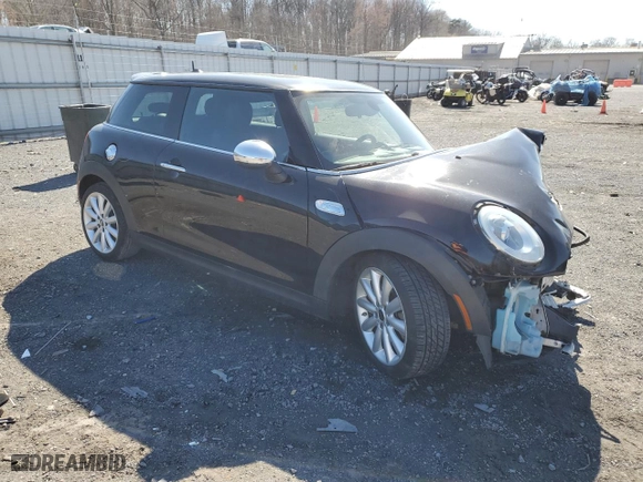 2014 MINI Cooper Hardtop S with VIN WMWXM7C54ET970150, listed as a Copart auction lot 49955035 with NaN miles and Salvage Title. Bid and sale history available at carsss.com. Image 4.