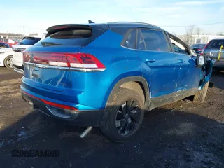 2024 Volkswagen Atlas SE с VIN 1V2HE2CA1RC219841, выставлен на аукционе IAAI как лот 41530355 с пробегом 8 133 миль миль и . История ставок и продаж доступна на DreamBid. Изображение 4.