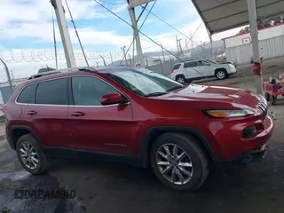 2017 Jeep Cherokee Limited с VIN 1C4PJMDSXHW582406, выставлен на аукционе IAAI как лот 41231312 с пробегом 73 696 миль миль и . История ставок и продаж доступна на DreamBid. Изображение 13.