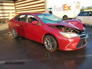 2017 Toyota Camry XLE z VIN 4T1BF1FKXHU644451, wystawiony jako IAAI lot #41187108 z przebiegiem 75 501 mil mil oraz . Historia ofert i sprzedaży dostępna na DreamBid. Obrazek 1.