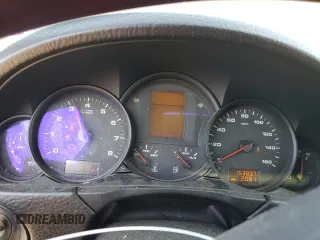 2005 Porsche Cayenne z VIN WP1AA29P65LA23655, wystawiony jako Copart lot #55174175 z przebiegiem 153 837 mil mil oraz Szkoda całkowita • Salvage title. Historia ofert i sprzedaży dostępna na DreamBid. Obrazek 9.