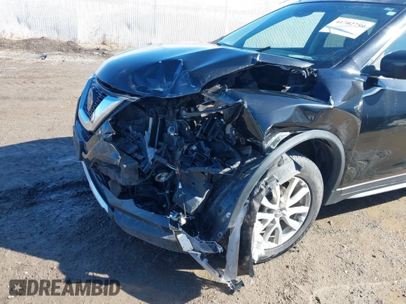 2019 Nissan Rogue SV with VIN KNMAT2MV4KP507393, listed as a IAAI auction lot 41702759 with 108,821 mi miles. Bid and sale history available at carsss.com. Image 21.