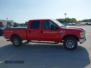 2008 Ford Super Duty F-250 SRW XL with VIN 1FTSW21R48EA40368, listed as a IAAI auction lot 42132847 with 254,993 mi miles. Bid and sale history available at carsss.com. Image 13.