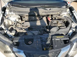 2017 Nissan Rogue S z VIN KNMAT2MT9HP593615, wystawiony jako Copart lot #56501765 z przebiegiem 187 438 mil mil oraz Szkoda całkowita • Salvage title. Historia ofert i sprzedaży dostępna na DreamBid. Obrazek 11.