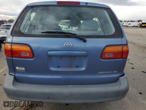 1998 Toyota Sienna CE with VIN 4T3ZF19C4WU011970, listed as a Copart auction lot 80956784 with 365,415 mi miles and Salvage Title. Bid and sale history available at carsss.com. Image 6.