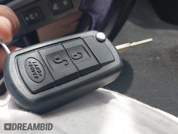 2005 Land Rover LR3 с VIN SALAD244X5A342583, выставлен на аукционе IAAI как лот 41685751 с пробегом 142 749 миль миль и . История ставок и продаж доступна на DreamBid. Изображение 11.