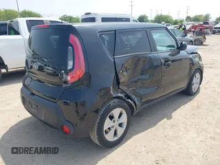 2016 Kia Soul with VIN KNDJN2A28G7848419, listed as a IAAI auction lot 41926142 with 93,830 mi miles. Bid and sale history available at carsss.com. Image 4.