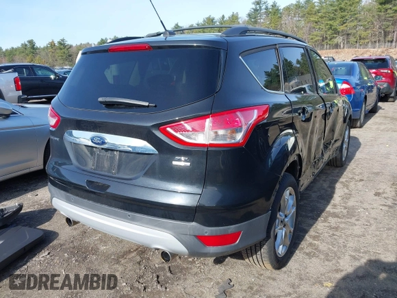 2013 Ford Escape SEL with VIN 1FMCU9H92DUB58858, listed as a IAAI auction lot 41913664 with 108,224 mi miles. Bid and sale history available at carsss.com. Image 4.