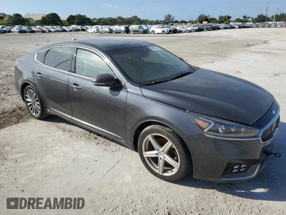 2017 Kia Cadenza Premium with VIN KNALC4J17H5072747, listed as a Copart auction lot 84694544 with 134,454 mi miles and Clean Title. Bid and sale history available at carsss.com. Image 4.
