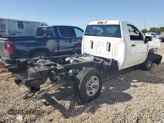 2024 Chevrolet Silverado 1500 with VIN 1GB0WLE73RF410425, listed as a Copart auction lot 46375525 with 5,847 mi miles and Clean Title. Bid and sale history available at DreamBid. Image 3.